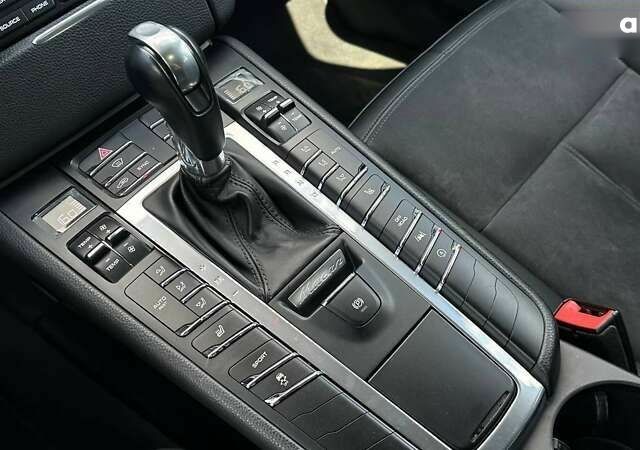 Порше Масан, об'ємом двигуна 2 л та пробігом 62 тис. км за 28999 $, фото 20 на Automoto.ua