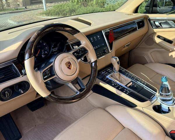 Порше Масан, об'ємом двигуна 2 л та пробігом 120 тис. км за 35999 $, фото 3 на Automoto.ua