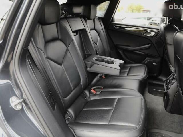 Порше Масан 2018 у Харкові на Automoto.ua Порше Масан, об'ємом двигуна 2 л та пробігом 52 тис. км за 34500 $, фото 8 на Automoto.ua