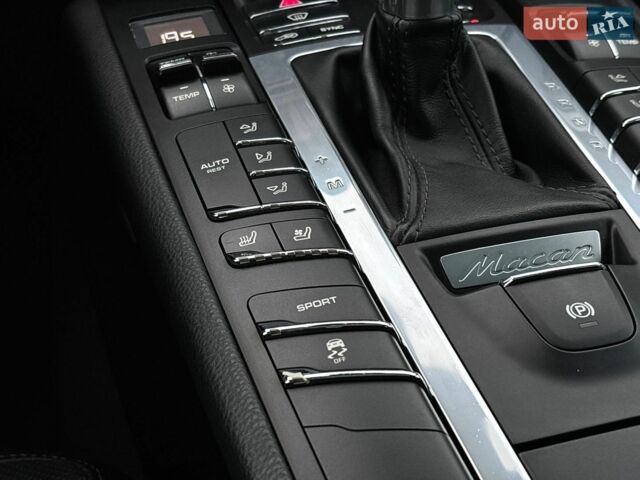 Порше Масан, объемом двигателя 2 л и пробегом 145 тыс. км за 26990 $, фото 32 на Automoto.ua