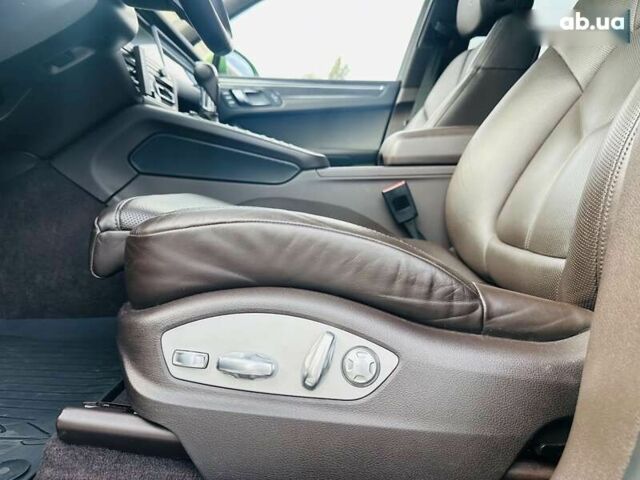 Порше Масан, объемом двигателя 3 л и пробегом 147 тыс. км за 44999 $, фото 29 на Automoto.ua