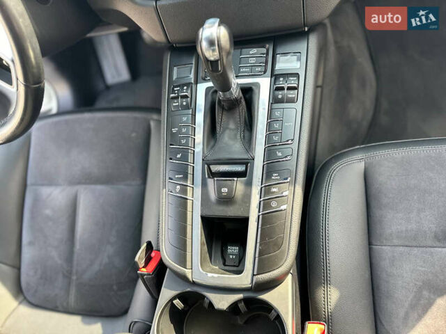 Порше Масан, объемом двигателя 2 л и пробегом 128 тыс. км за 32000 $, фото 12 на Automoto.ua