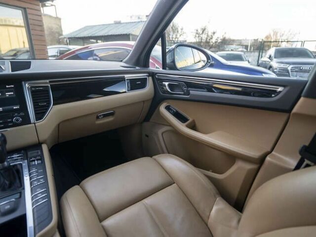 Порше Масан, объемом двигателя 2 л и пробегом 79 тыс. км за 34900 $, фото 25 на Automoto.ua