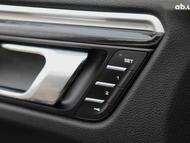 Порше Масан 2018 у Харкові на Automoto.ua Порше Масан, об'ємом двигуна 2 л та пробігом 52 тис. км за 34500 $, фото 18 на Automoto.ua