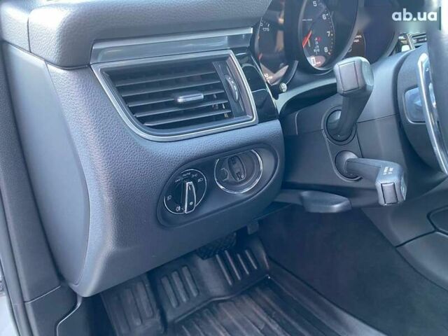 Порше Масан, объемом двигателя 2 л и пробегом 137 тыс. км за 31500 $, фото 12 на Automoto.ua