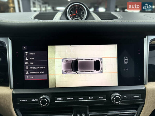 Порше Масан, объемом двигателя 3 л и пробегом 71 тыс. км за 46500 $, фото 35 на Automoto.ua