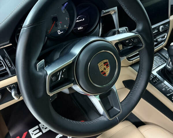 Порше Масан, объемом двигателя 3 л и пробегом 71 тыс. км за 46500 $, фото 17 на Automoto.ua