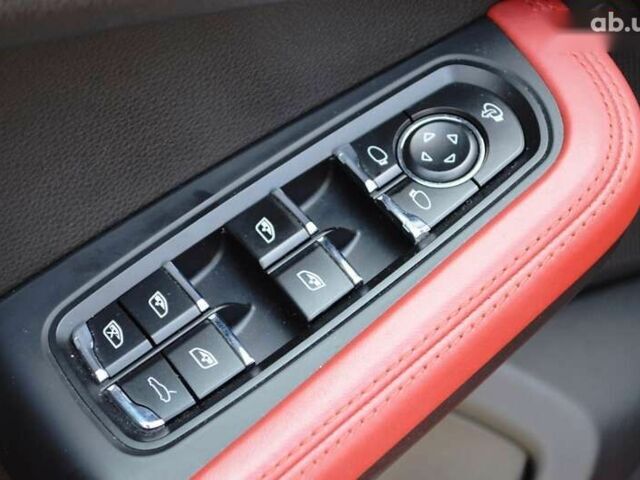 Порше Масан, объемом двигателя 2 л и пробегом 63 тыс. км за 49999 $, фото 19 на Automoto.ua
