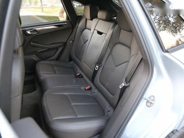 Порше Масан, объемом двигателя 2 л и пробегом 42 тыс. км за 39900 $, фото 9 на Automoto.ua