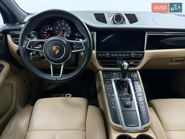 Порше Масан, объемом двигателя 3 л и пробегом 71 тыс. км за 46500 $, фото 25 на Automoto.ua