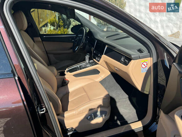 Порше Масан, объемом двигателя 1.98 л и пробегом 84 тыс. км за 45000 $, фото 3 на Automoto.ua