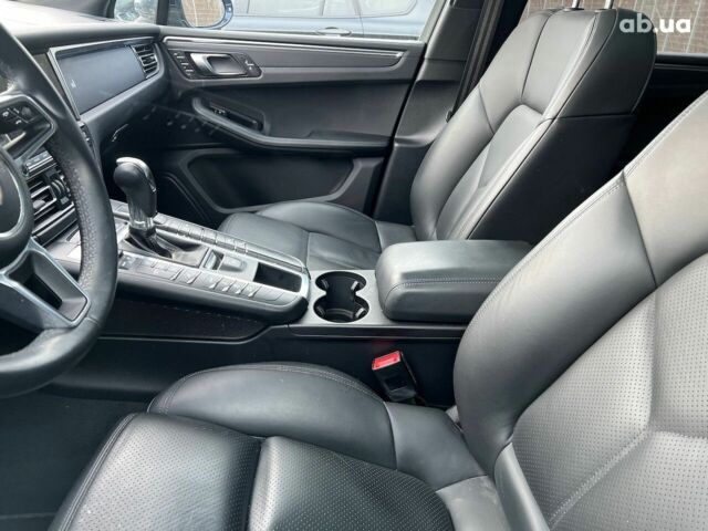 Порше Масан, объемом двигателя 2 л и пробегом 34 тыс. км за 71729 $, фото 9 на Automoto.ua