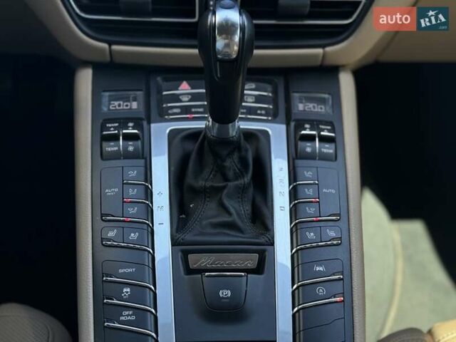 Порше Масан, объемом двигателя 1.98 л и пробегом 45 тыс. км за 44600 $, фото 49 на Automoto.ua