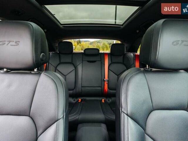 Порше Масан, объемом двигателя 2.89 л и пробегом 30 тыс. км за 60000 $, фото 27 на Automoto.ua