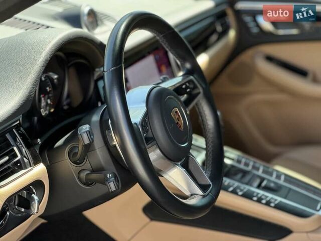 Порше Масан, объемом двигателя 1.98 л и пробегом 45 тыс. км за 44600 $, фото 16 на Automoto.ua