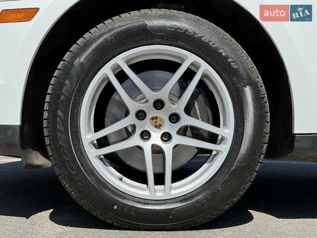 Порше Масан, объемом двигателя 1.98 л и пробегом 45 тыс. км за 44600 $, фото 14 на Automoto.ua