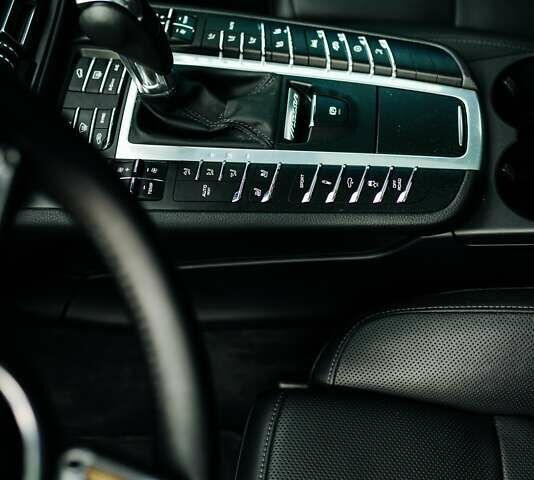 Порше Масан, объемом двигателя 2.89 л и пробегом 30 тыс. км за 60000 $, фото 14 на Automoto.ua