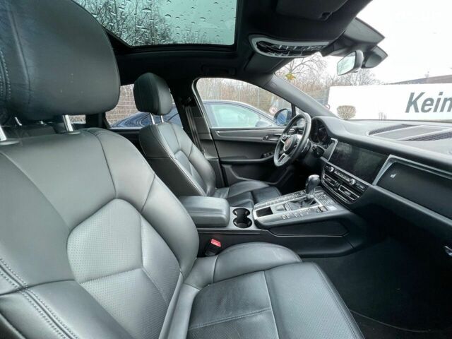 Порше Масан, объемом двигателя 2 л и пробегом 34 тыс. км за 71729 $, фото 15 на Automoto.ua