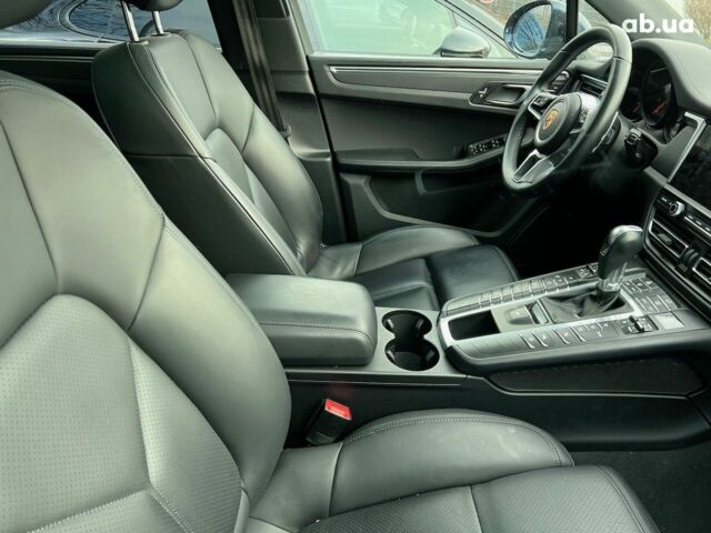 Порше Масан, объемом двигателя 2 л и пробегом 34 тыс. км за 71729 $, фото 12 на Automoto.ua