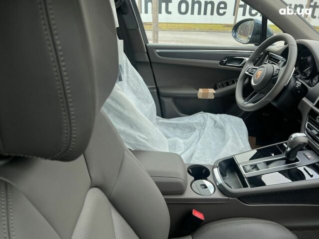 Порше Масан, объемом двигателя 2 л и пробегом 12 тыс. км за 76685 $, фото 6 на Automoto.ua