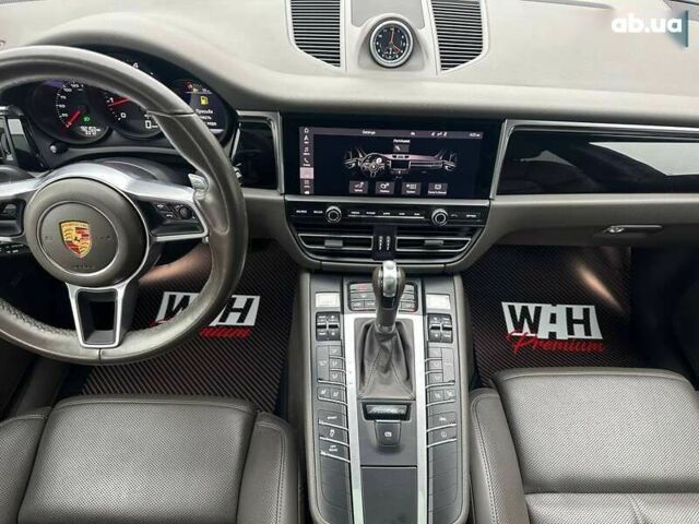 Порше Масан, объемом двигателя 2 л и пробегом 92 тыс. км за 39500 $, фото 18 на Automoto.ua