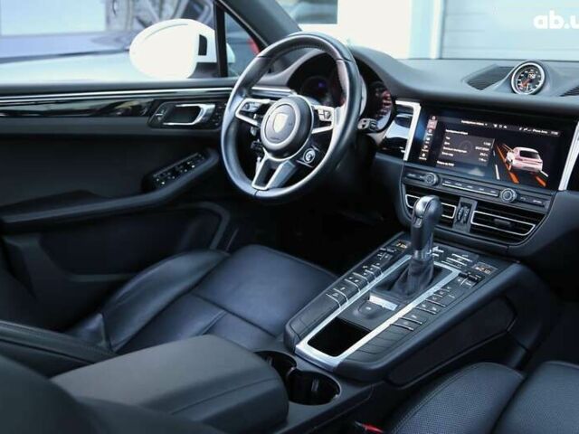 Порше Масан, объемом двигателя 3 л и пробегом 45 тыс. км за 48900 $, фото 12 на Automoto.ua