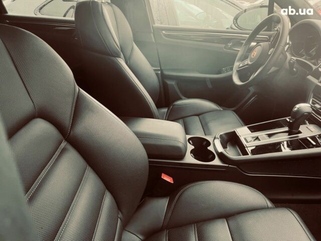 Порше Масан, об'ємом двигуна 3 л та пробігом 7 тис. км за 115201 $, фото 13 на Automoto.ua