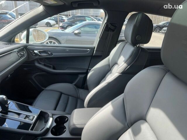 Порше Масан, об'ємом двигуна 2.89 л та пробігом 5 тис. км за 108419 $, фото 44 на Automoto.ua