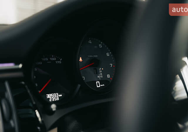 Порше Масан, объемом двигателя 3 л и пробегом 45 тыс. км за 62500 $, фото 32 на Automoto.ua