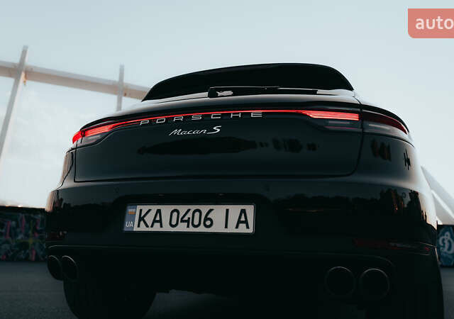 Порше Масан, объемом двигателя 3 л и пробегом 45 тыс. км за 62500 $, фото 13 на Automoto.ua