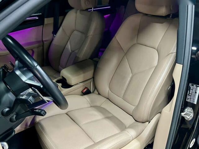 Порше Масан, объемом двигателя 3 л и пробегом 54 тыс. км за 52000 $, фото 17 на Automoto.ua