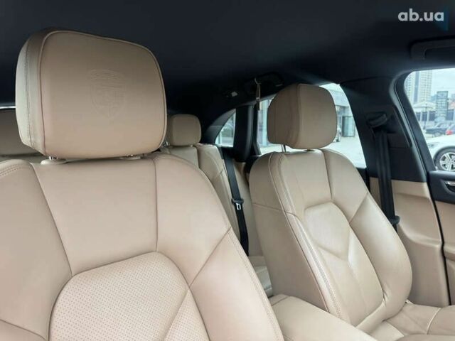 Порше Масан, объемом двигателя 2 л и пробегом 37 тыс. км за 59999 $, фото 25 на Automoto.ua