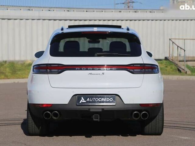 Порше Масан, объемом двигателя 3 л и пробегом 58 тыс. км за 42500 $, фото 5 на Automoto.ua