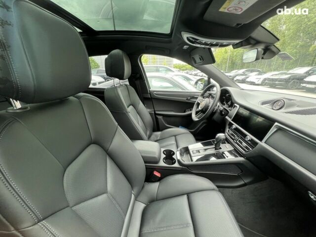 Порше Масан, объемом двигателя 2 л и пробегом 1 тыс. км за 83032 $, фото 3 на Automoto.ua