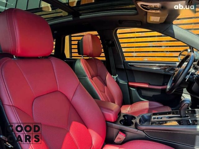 Порше Масан, объемом двигателя 2 л и пробегом 25 тыс. км за 60000 $, фото 17 на Automoto.ua