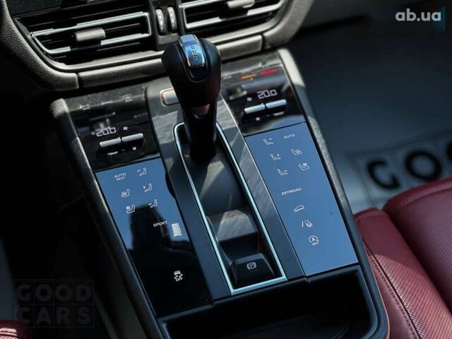 Порше Масан, объемом двигателя 2 л и пробегом 25 тыс. км за 60000 $, фото 23 на Automoto.ua