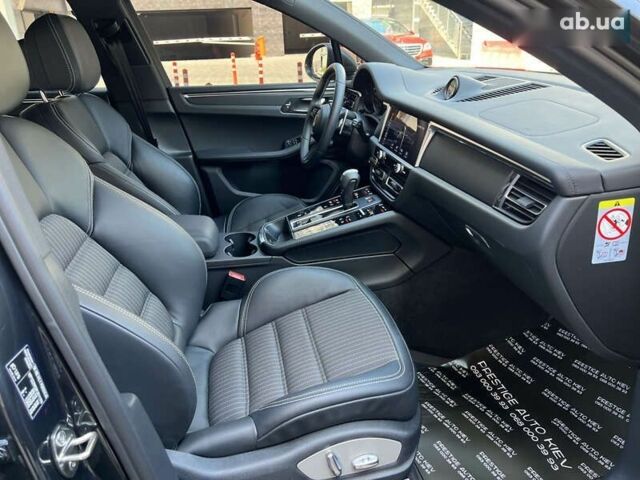 Порше Масан, объемом двигателя 2 л и пробегом 24 тыс. км за 69000 $, фото 24 на Automoto.ua