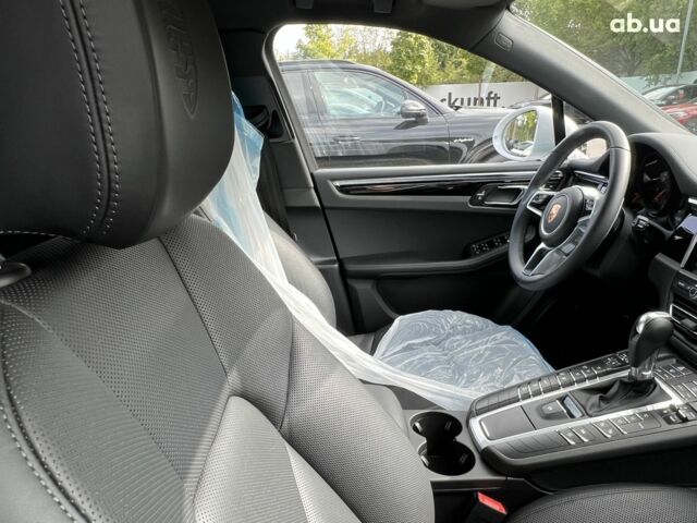 Порше Масан, объемом двигателя 3 л и пробегом 19 тыс. км за 86727 $, фото 29 на Automoto.ua