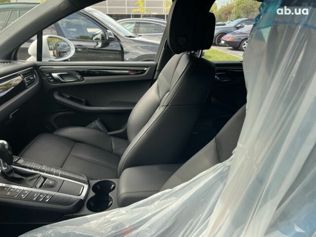 Порше Масан, объемом двигателя 3 л и пробегом 19 тыс. км за 86727 $, фото 10 на Automoto.ua