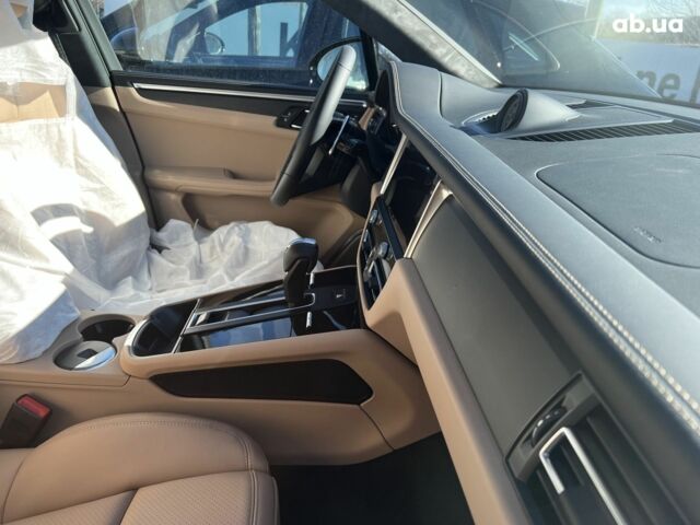Порше Масан, об'ємом двигуна 3 л та пробігом 0 тис. км за 106724 $, фото 36 на Automoto.ua