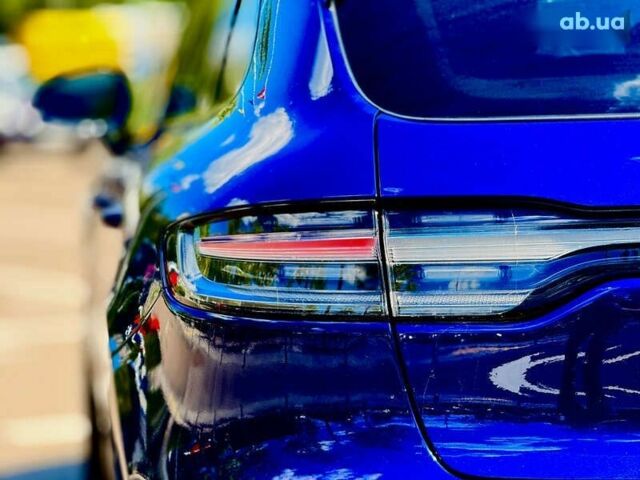 Порше Масан, объемом двигателя 3 л и пробегом 23 тыс. км за 82900 $, фото 4 на Automoto.ua