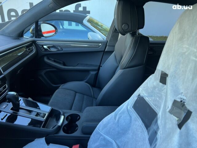 Порше Масан, объемом двигателя 3 л и пробегом 0 тыс. км за 130199 $, фото 23 на Automoto.ua