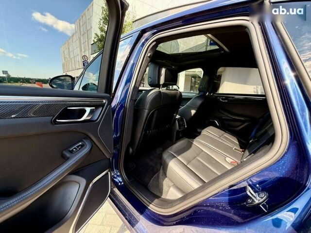 Порше Масан, объемом двигателя 3 л и пробегом 23 тыс. км за 82900 $, фото 29 на Automoto.ua