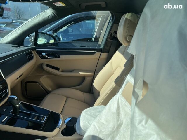 Порше Масан, об'ємом двигуна 3 л та пробігом 0 тис. км за 106724 $, фото 24 на Automoto.ua