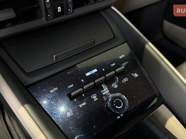 Порше Масан, объемом двигателя 0 л и пробегом 0 тыс. км за 94694 $, фото 15 на Automoto.ua