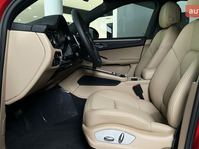 Порше Масан, объемом двигателя 1.98 л и пробегом 0 тыс. км за 75093 $, фото 8 на Automoto.ua