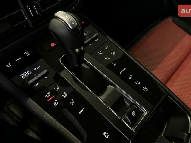 Порше Масан, объемом двигателя 1.98 л и пробегом 0 тыс. км за 83909 $, фото 11 на Automoto.ua