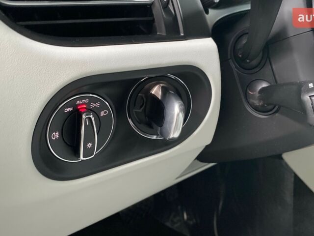 купити нове авто Порше Масан 2024 року від офіційного дилера Порше Центр Львів Порше фото