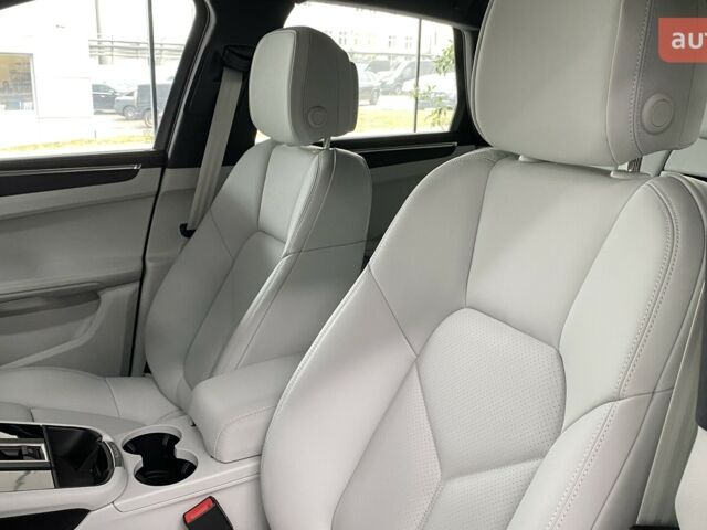 купить новое авто Порше Масан 2024 года от официального дилера Порше Центр Львів Порше фото