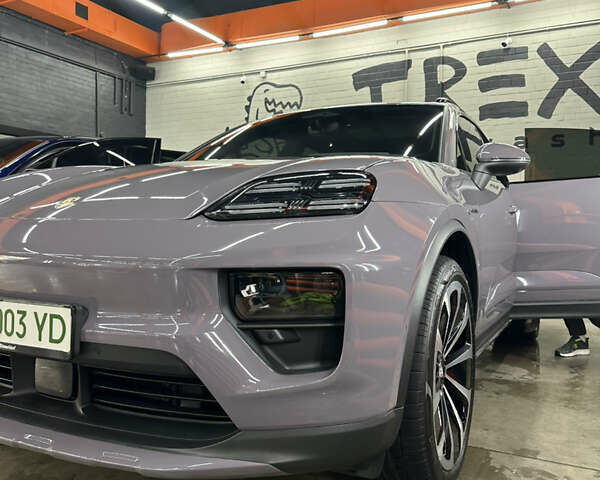 Порше Масан, объемом двигателя 0 л и пробегом 18 тыс. км за 90000 $, фото 2 на Automoto.ua